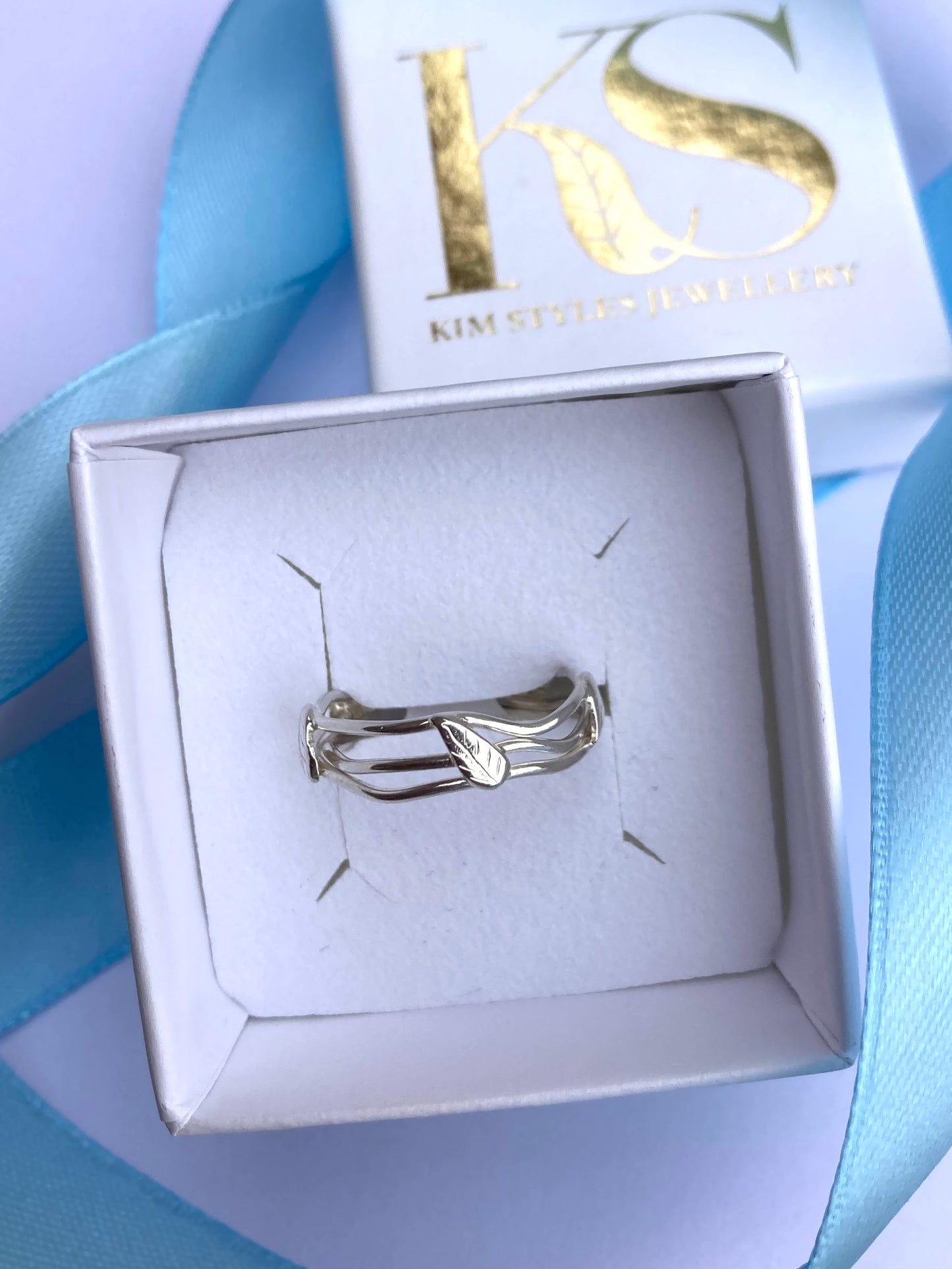 Entwined Leaf Ring