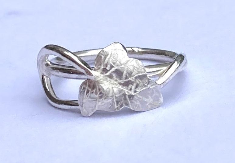 Ivy Leaf Woodland Ring