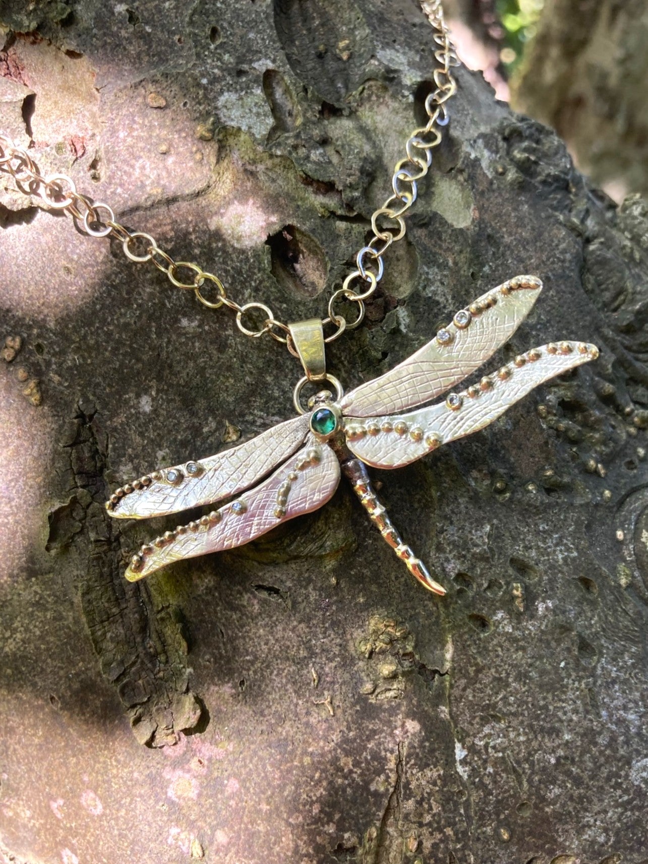 Fabulous Gold Dragonfly Necklace set with Diamonds and emerald