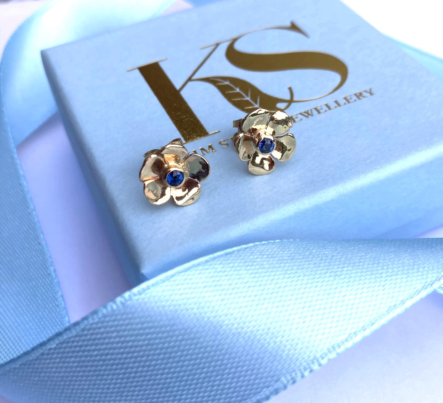Gold rose sapphire floral stud earrings