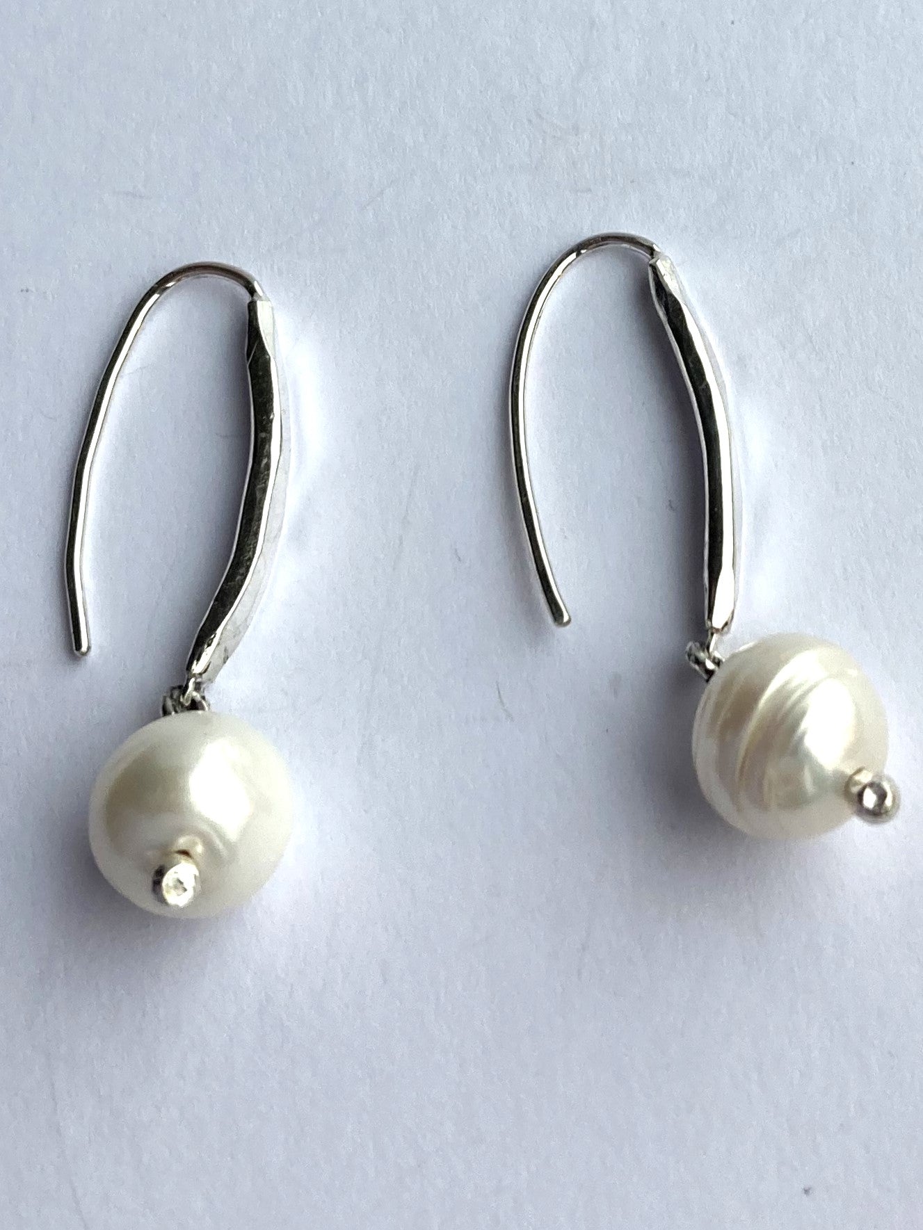 White Pearl and Hammer Texture Bar Dangle Earrings in Sterling Silver