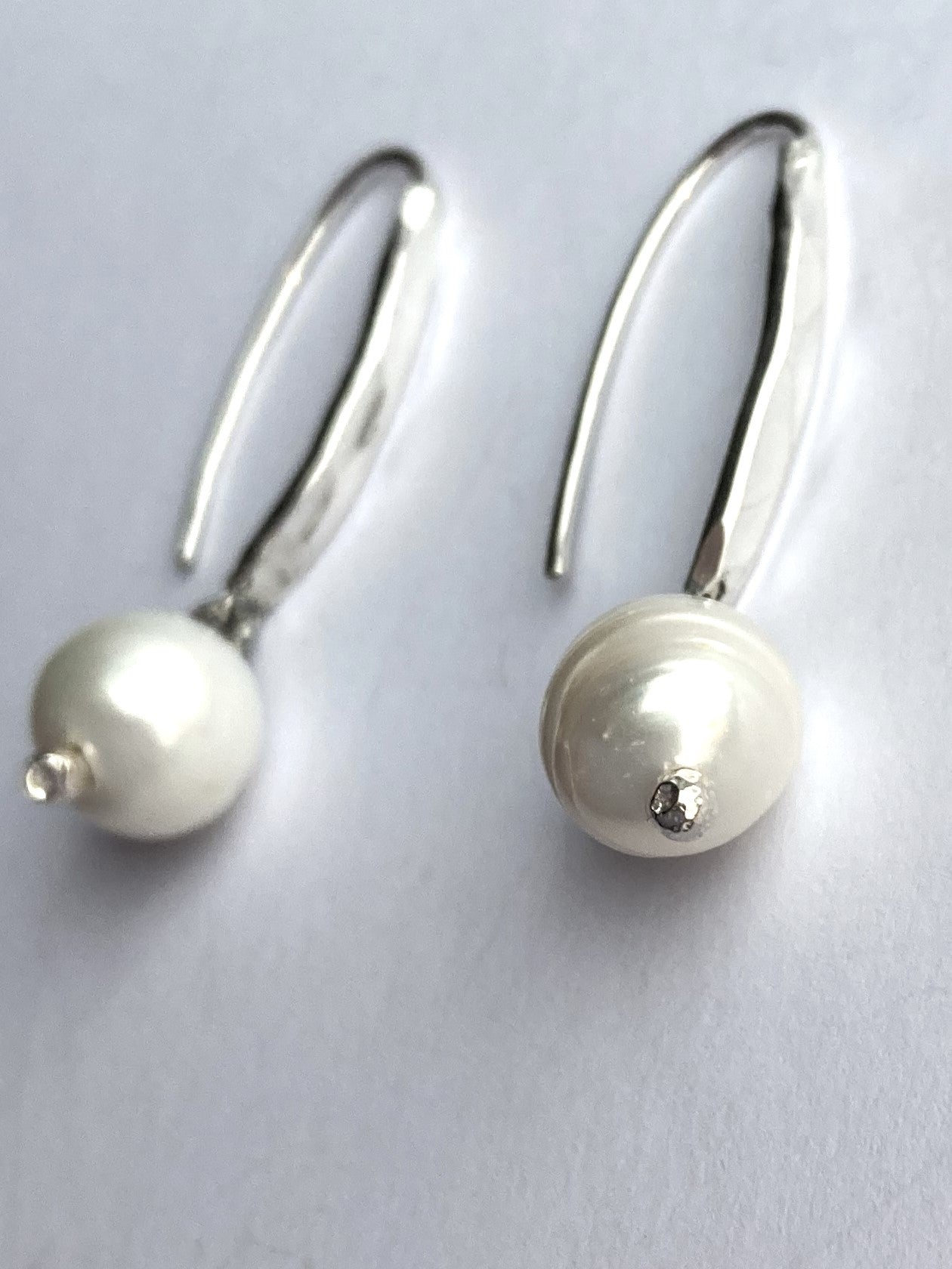 White Pearl and Hammer Texture Bar Dangle Earrings in Sterling Silver