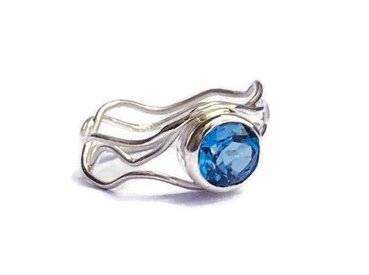 London Blue Topaz Sterling Silver Ring with Large Solitaire Stone and Openwork Band