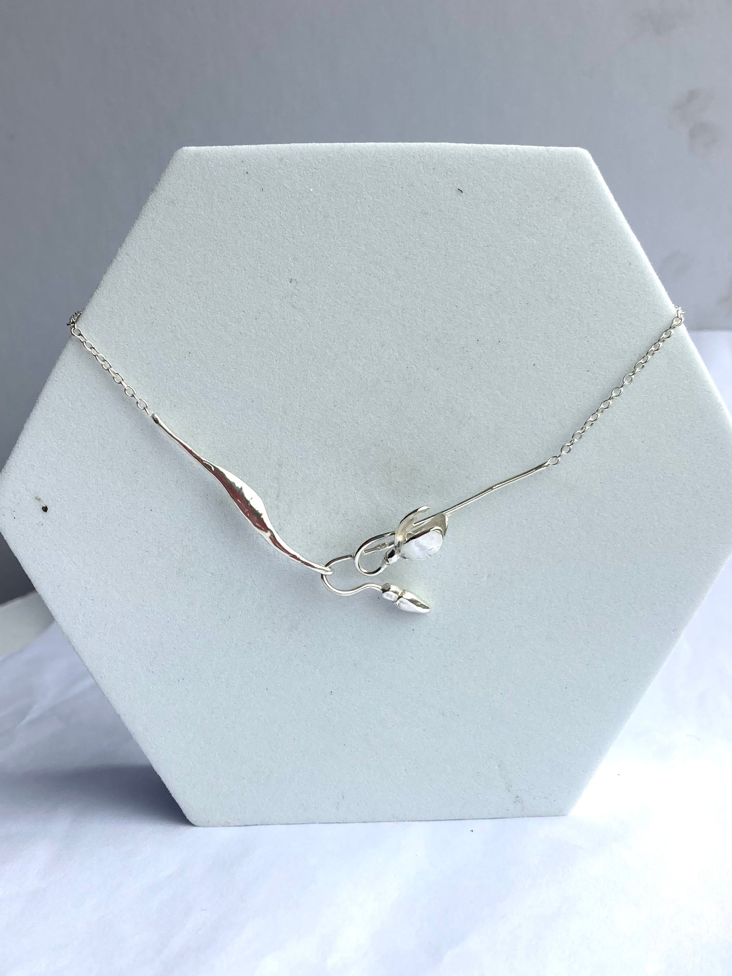 Unusual Dainty Draped Snowdrop Sculpture Necklace