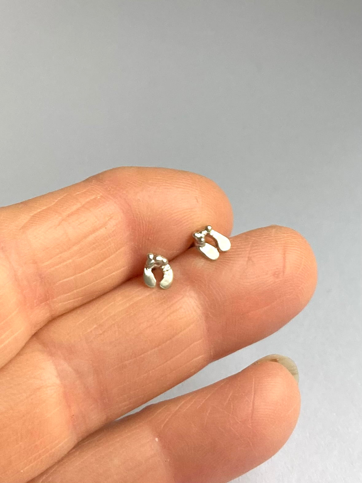 Greenwood Collection Tiny Mistletoe leaf Stud Earrings