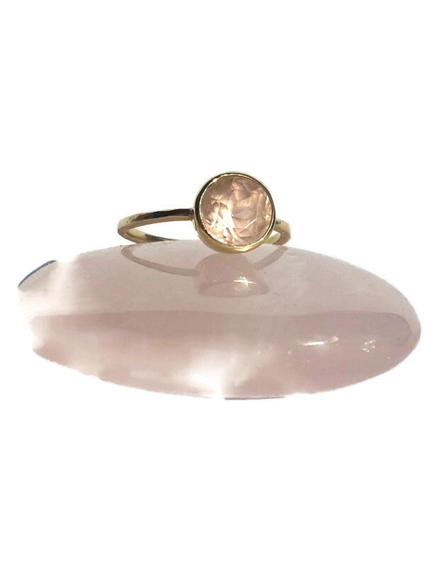 18ct Gold Pale Pink Tourmaline 2 Carat Solitaire ring