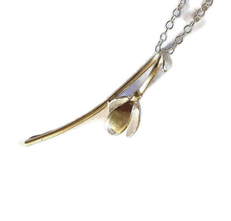 Single snowdrop pendant hand made in sterling silver