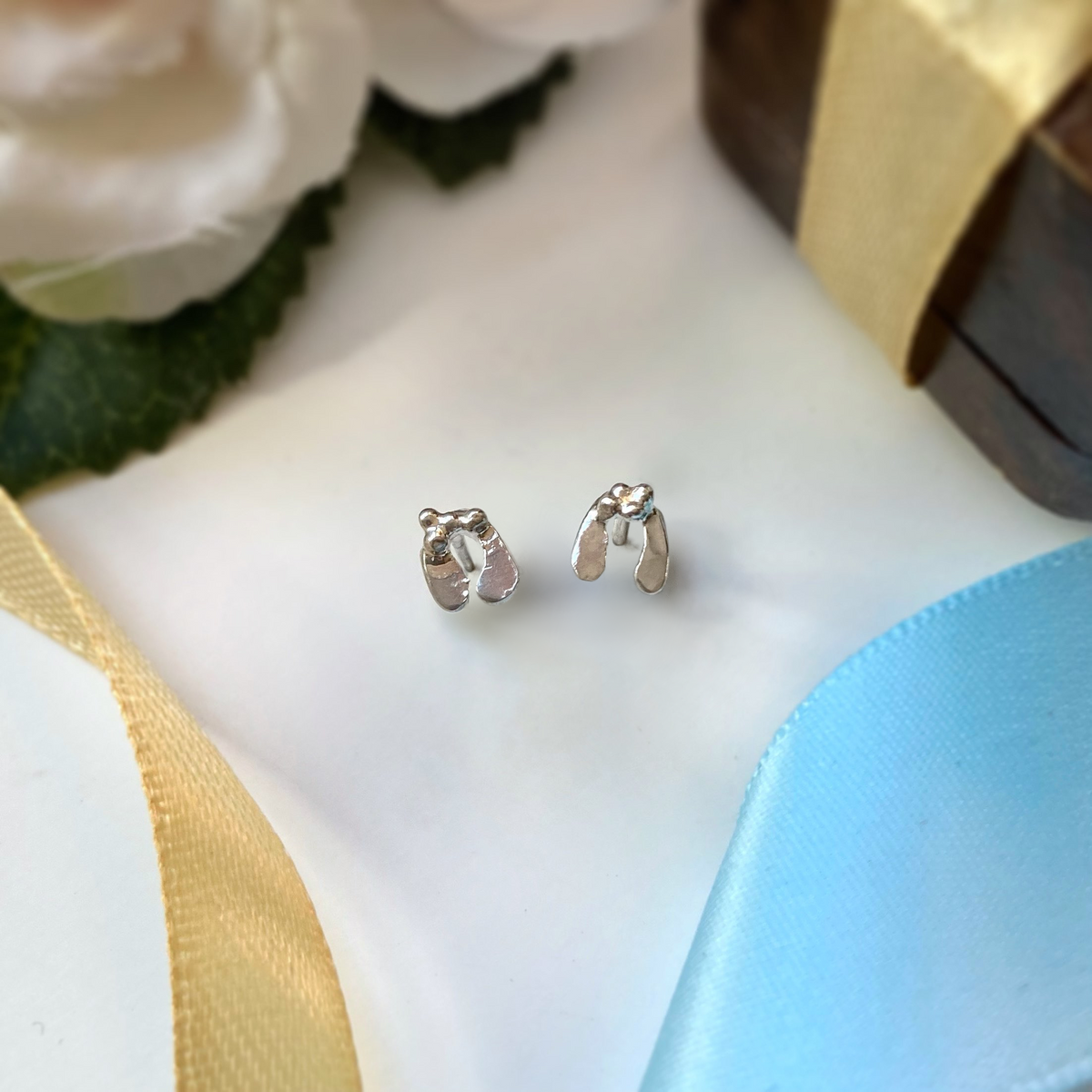 Greenwood Collection Tiny Mistletoe leaf Stud Earrings